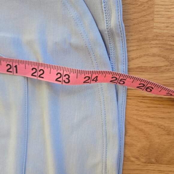 Skechers GoLounge Hooded Sweatshirt Hoodie Women’s Large Light Blue Thumbholes S - Picture 8 of 8